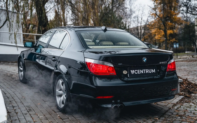 BMW Seria 5 cena 58900 przebieg: 260369, rok produkcji 2006 z Żuromin małe 172